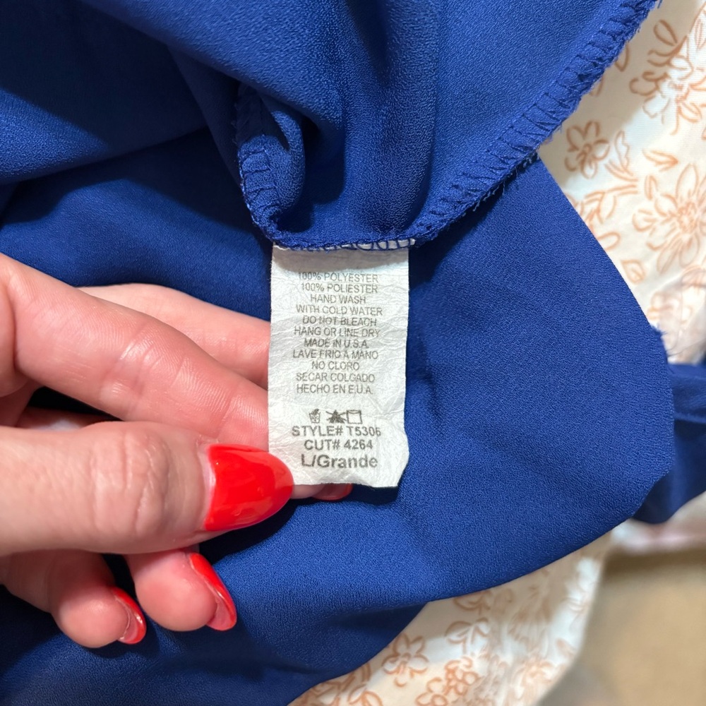 Top - Picture 3 of 3